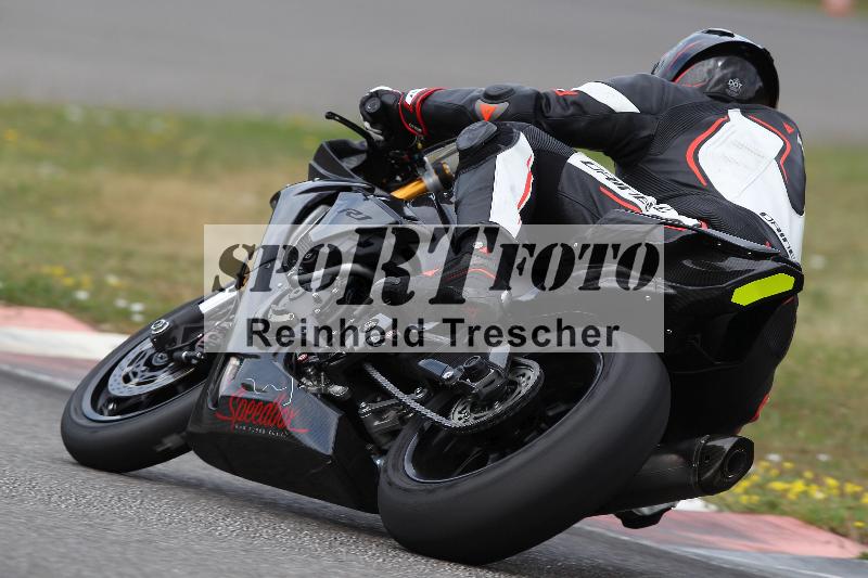 Archiv-2022/23 06.06.2022 PROMAX ADR/Gruppe rot/backside